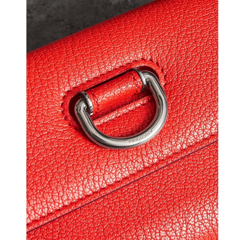 Burberry Red Leather Wallet with Silver Tone D-Ring - Picture 3 of 11